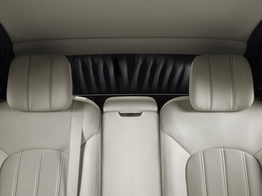  Bentley Mulsanne The Ultimate Grand Tourer 2013 года  (UK) (фото 11 из 23)